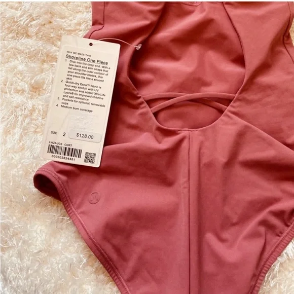 Lululemon Shoreline Swimsuit - Picture 4 of 8